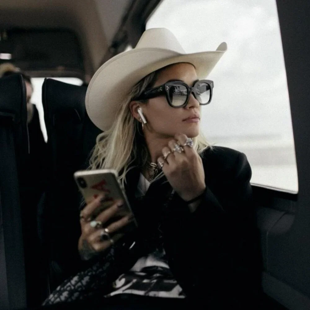 Celine 3 DOTS Women Sunglasses Black Grey Gradient Cl4002UN 01B NEW AUTHENTIC - Picture 13 of 13